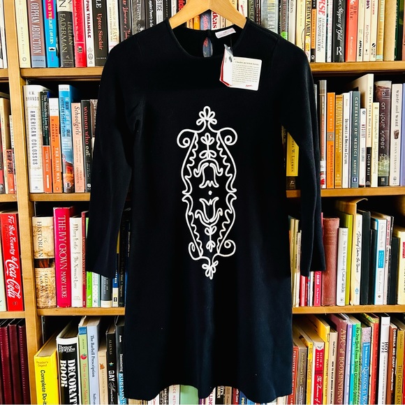 Hanna Andersson NWT Black White Floral Embroidery Milano Sweater Dress 10 EU 140 - Picture 2 of 9